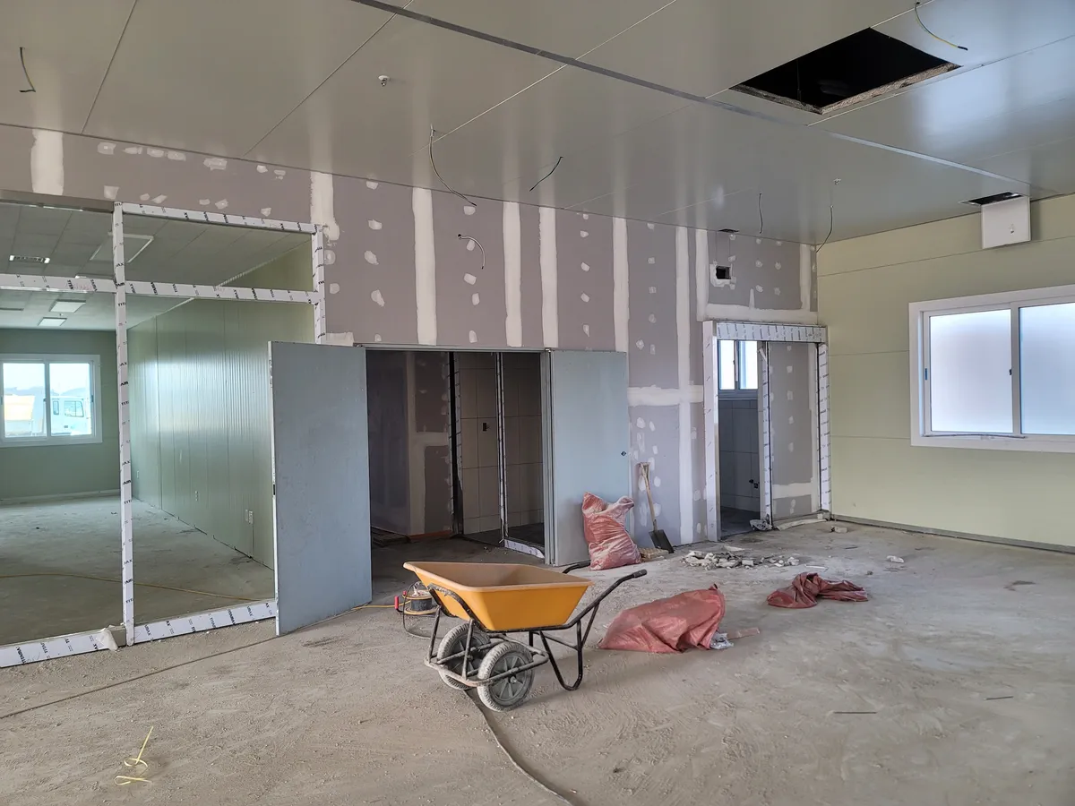 창호, 수장공사