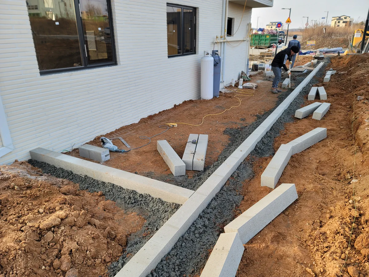 부대토목공사-경계석